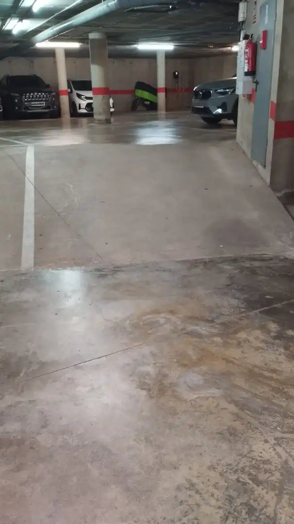 Individuel avec ascenseur à louer à Plaça de Sant Sebastià 8, imagen 4