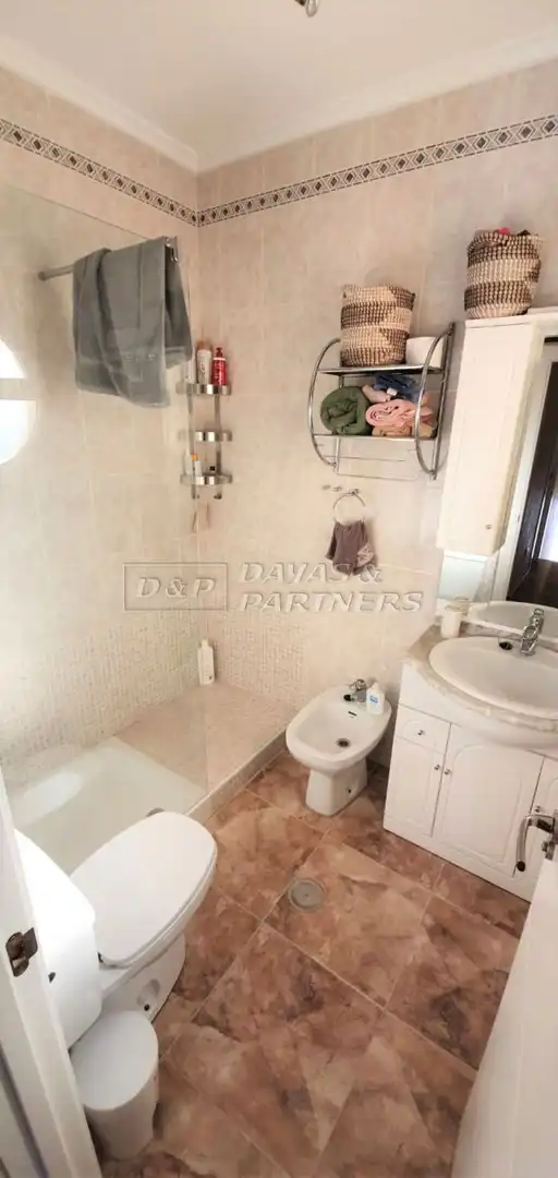Bany de Casa o xalet en venda en Torrevieja amb Aire condicionat, Calefacció i Jardí privat