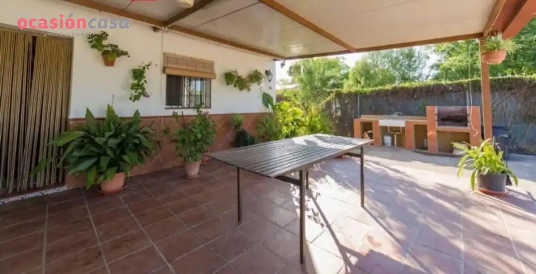 Villa con piscina in vendita a Periurbano Oeste - Sierra, imagen 3