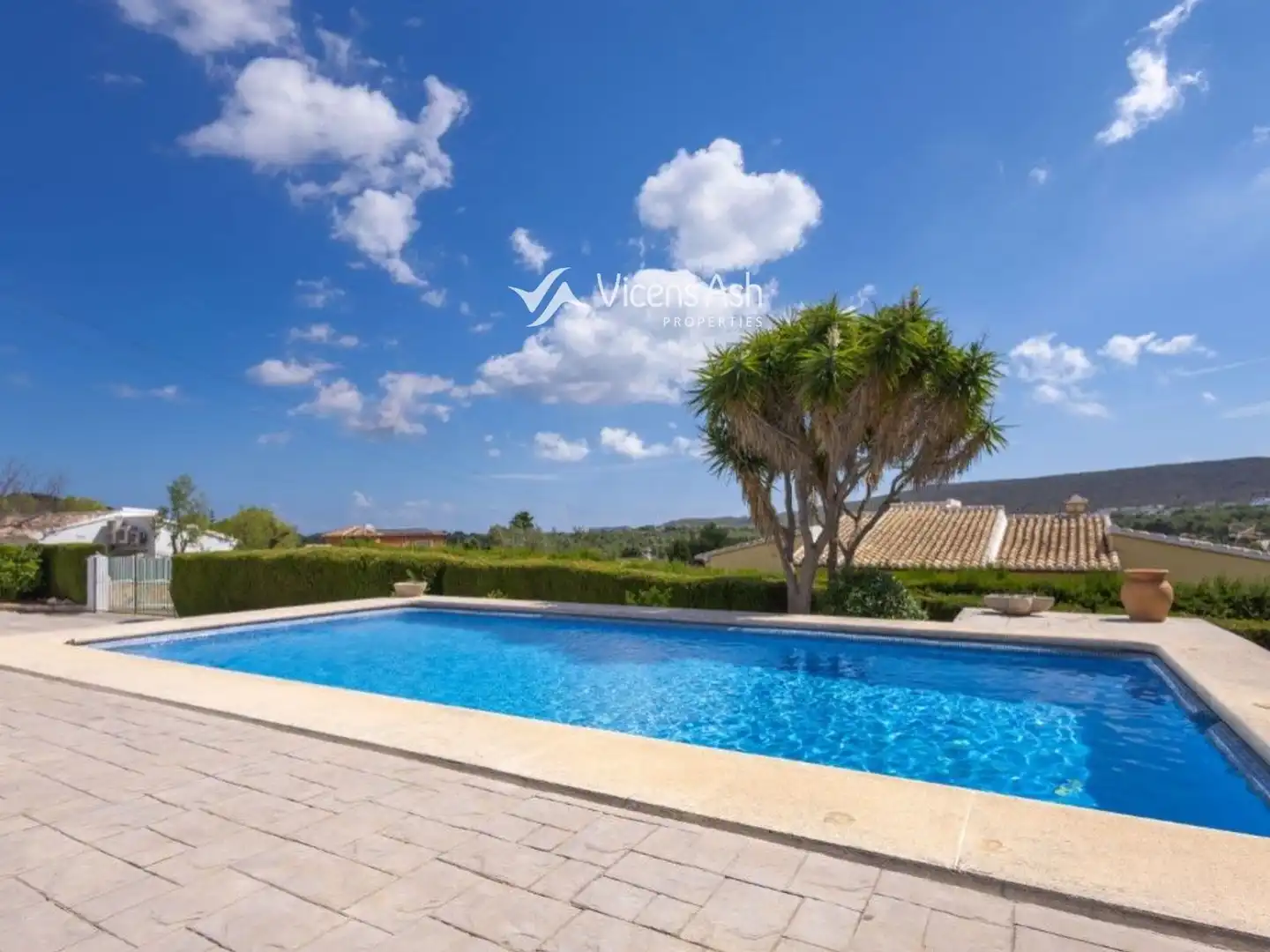 Swimming pool of Houses for sale in Jávea / Xàbia  with Air Conditioner, Terrace and Storage room