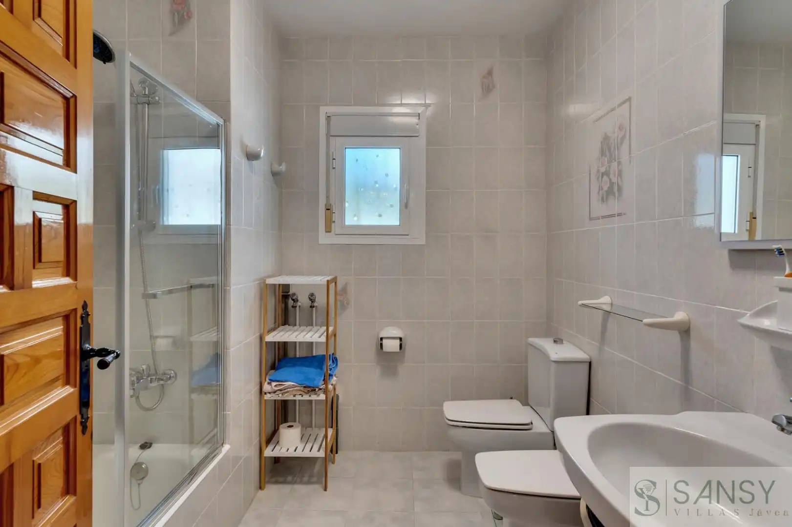 Bathroom of Houses for sale in Jávea / Xàbia  with Air Conditioner, Terrace and Storage room