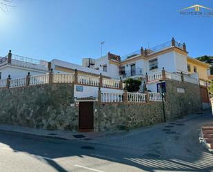 Exterior view of House or chalet for sale in Málaga Capital  with Terrace, Swimming Pool and Balcony