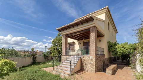 Foto 4 von Haus oder Chalet zum Verkauf in Calle Mariana Pineda, Cájar, Granada