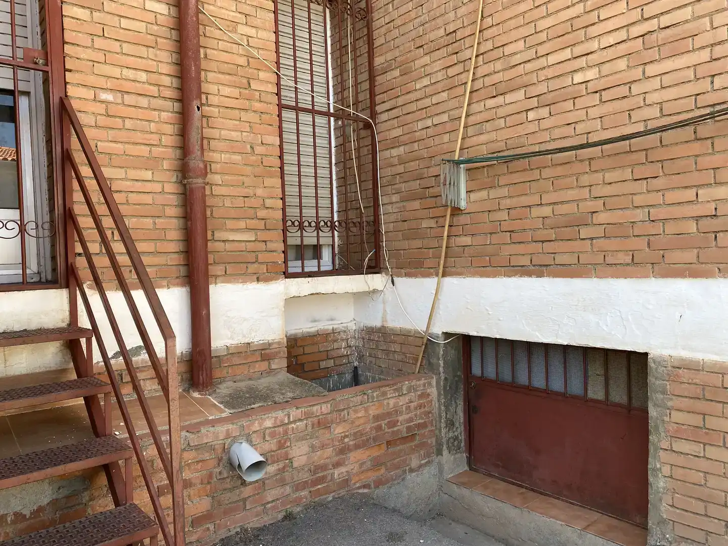 Vista exterior de Pis en venda en Fiñana amb Jardí privat, Traster i Balcó