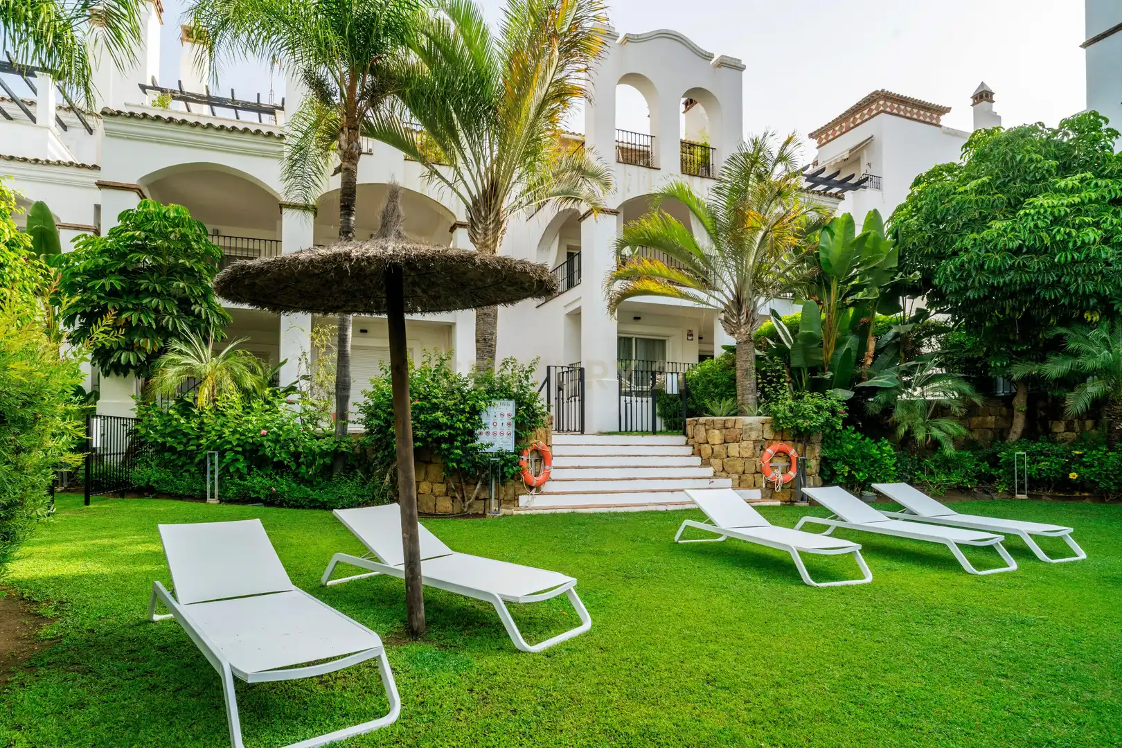Garten von Wohnungen zum Verkauf in Marbella mit Klimaanlage, Privatgarten und Ofen