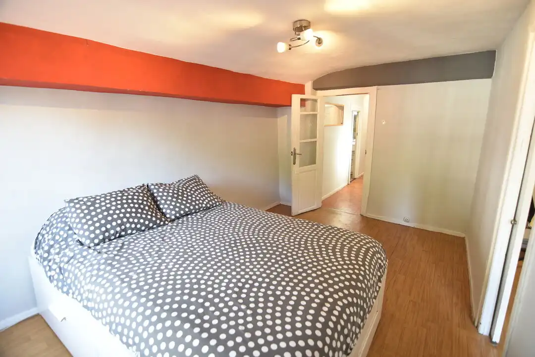 Schlafzimmer von Wohnung zum Verkauf in Soraluze / Plasencia de las Armas mit Heizung und Abstellraum