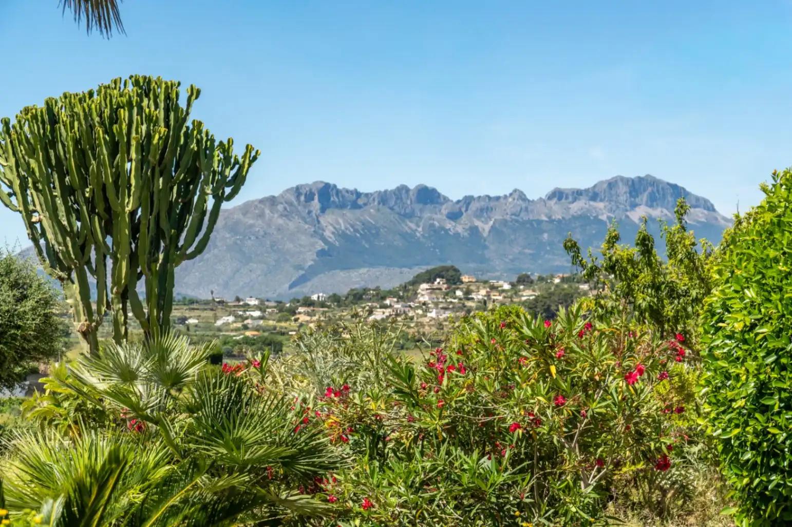 Vista exterior de Finca rústica en venta en Benissa con Aire acondicionado, Calefacción y Jardín privado