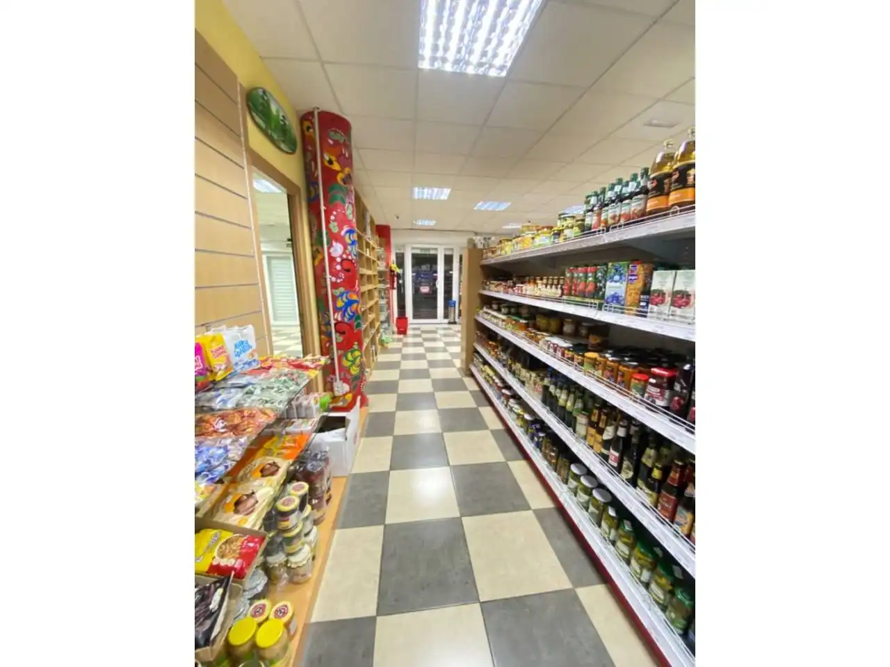 Business premises for sale in Avenida Rafael Puig Lluvina 18