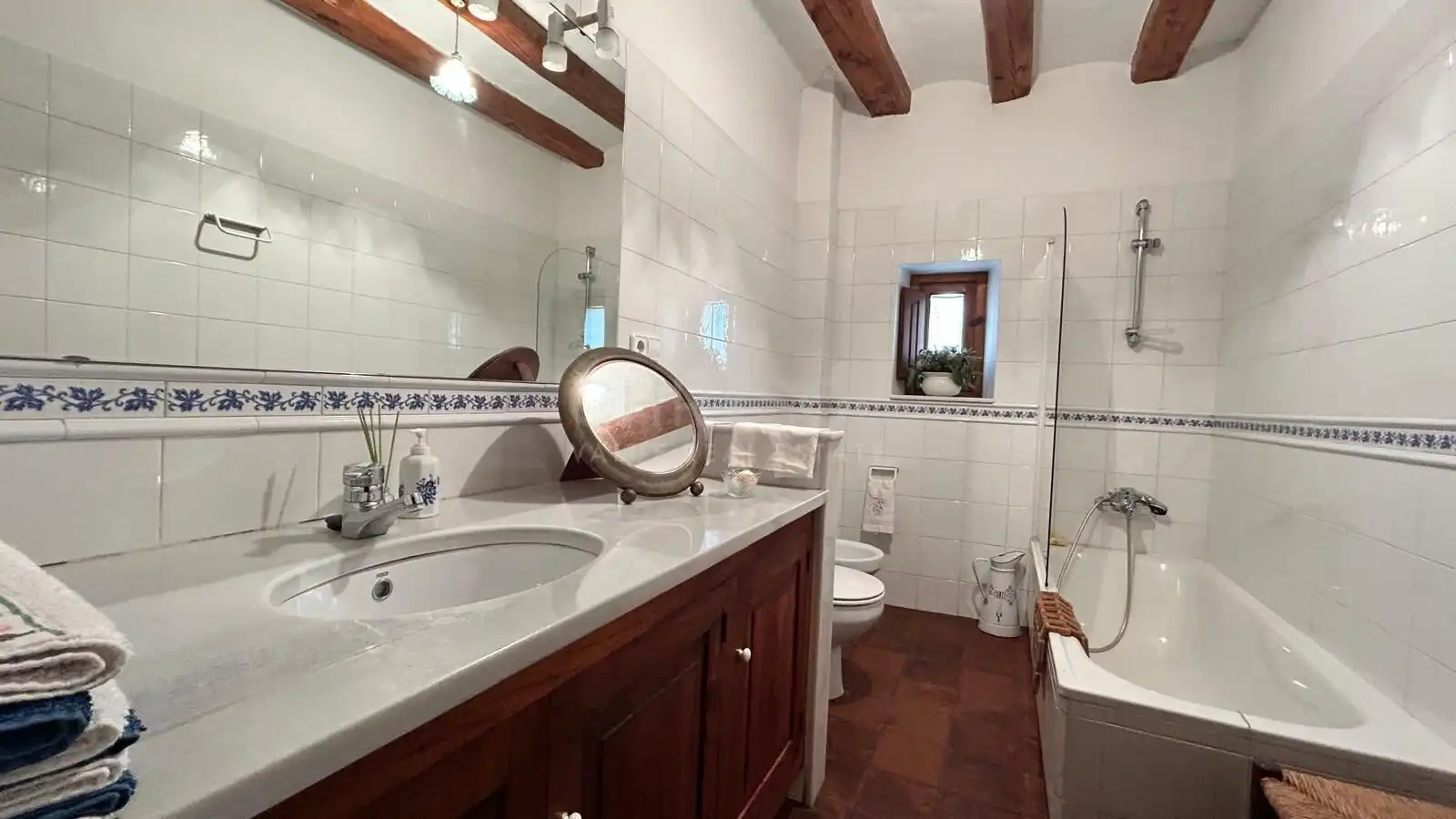 Bany de Finca rústica en venda en Mura amb Jardí privat i Piscina