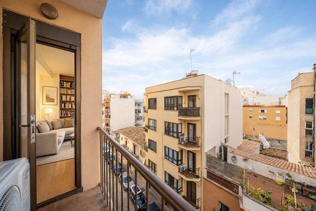 Piso en Venta en Calle de Francesc Julià en La Soledat Nord