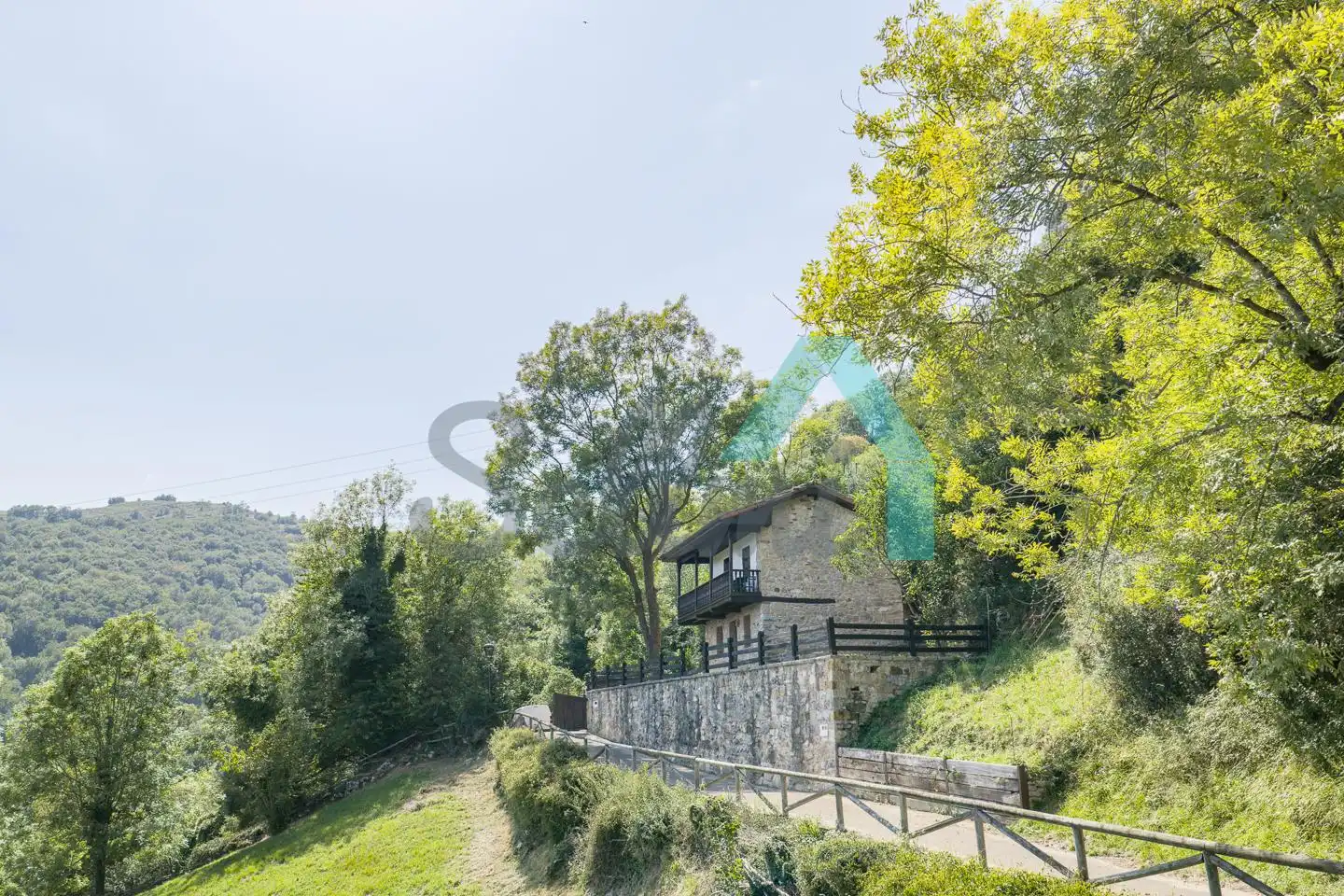 Vista exterior de Casa o chalet en venta en Morcín con Jardín privado, Terraza y Balcón