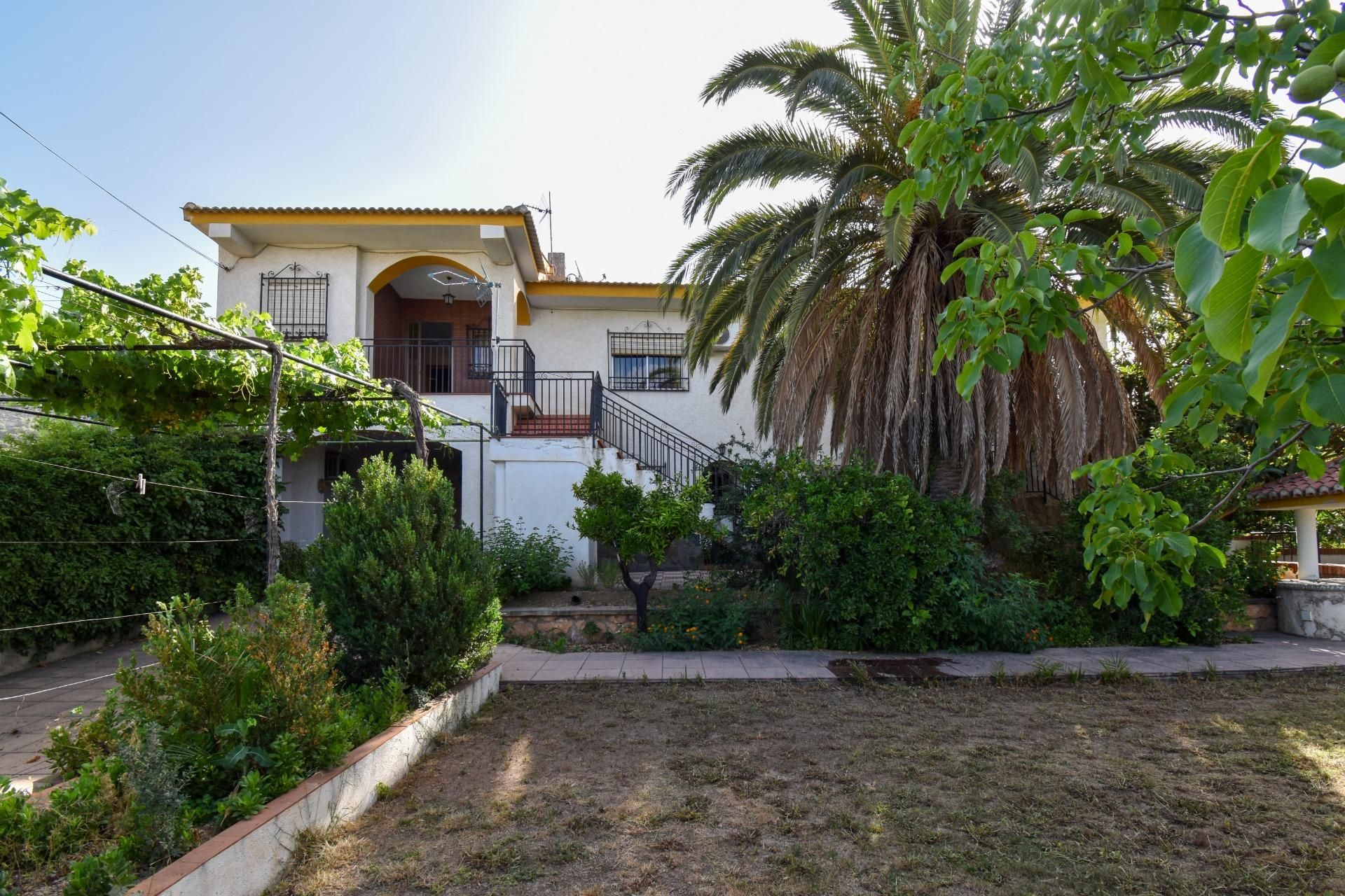 Exterior view of House or chalet for sale in Padul  with Private garden, Storage room and Swimming Pool