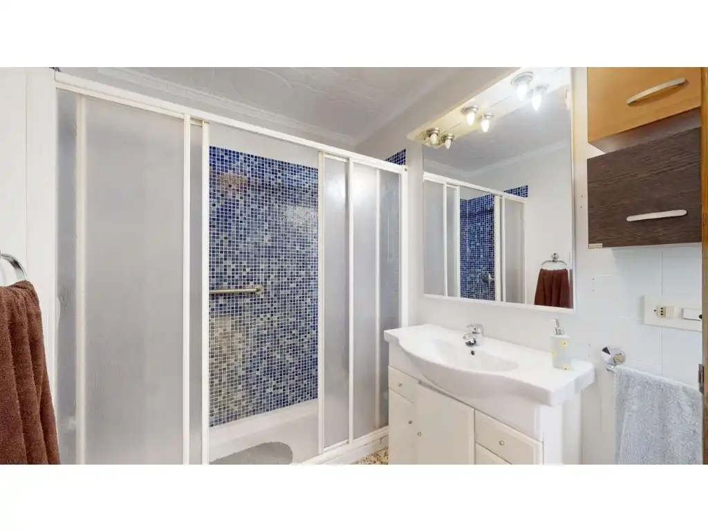 Baño de Casa o chalet en venta en Benimantell