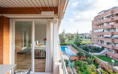 Bedroom of Flat for sale in Cornellà de Llobregat  with Air Conditioner, Heating and Terrace