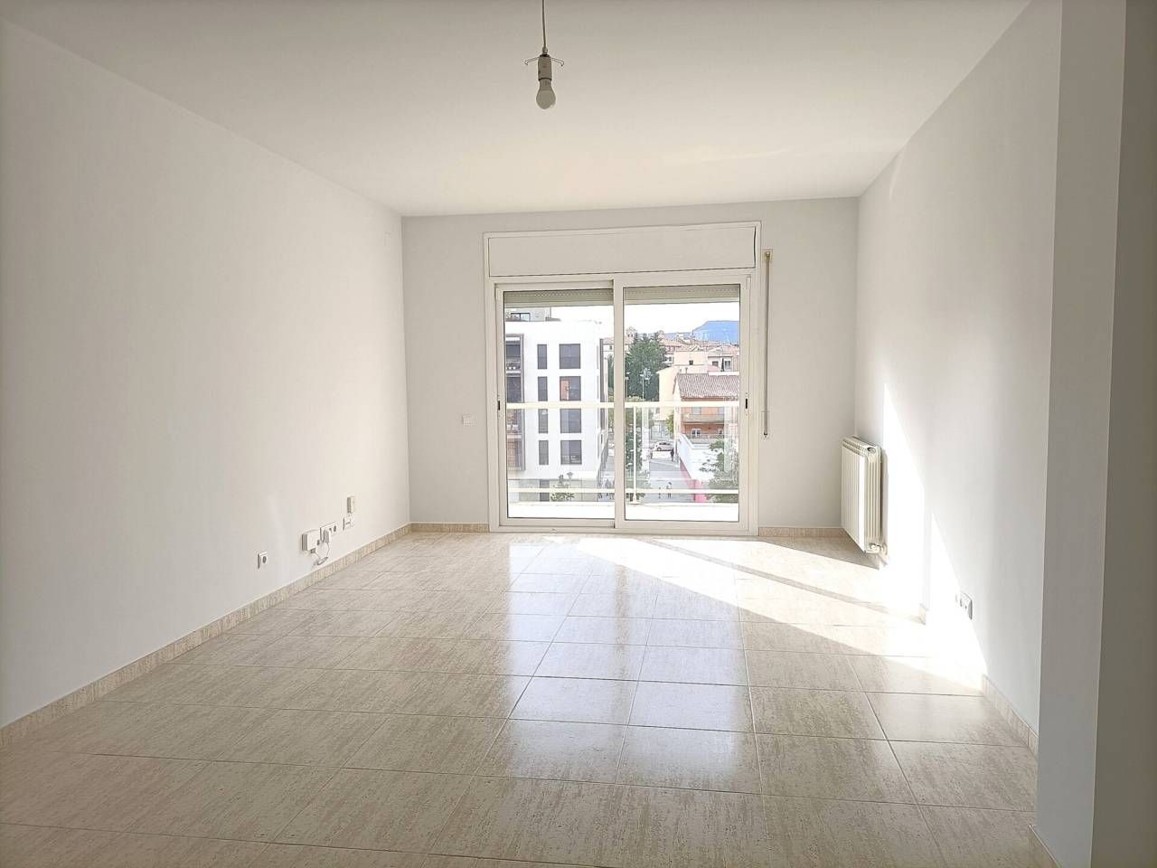 Living room of Duplex to rent in Vic  with Heating, Terrace and Balcony