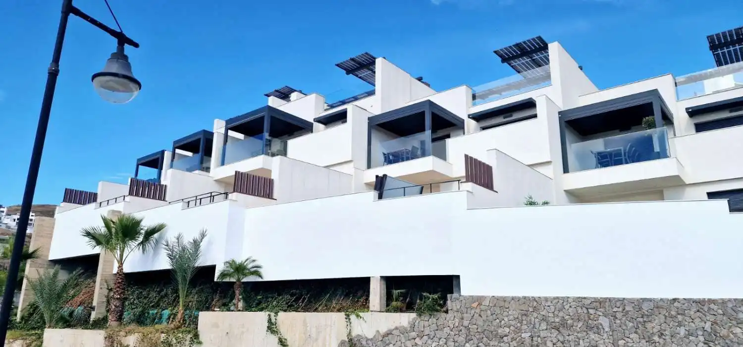 Vista exterior de Casa o xalet en venda en Torrox amb Aire condicionat, Moblat i Internet