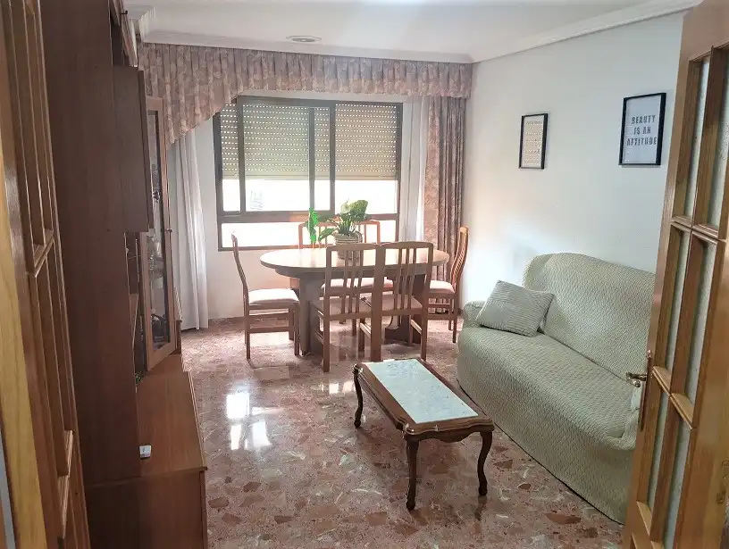 Sala de estar de Piso de alquiler en Elche / Elx con Aire acondicionado, Amueblado y Horno