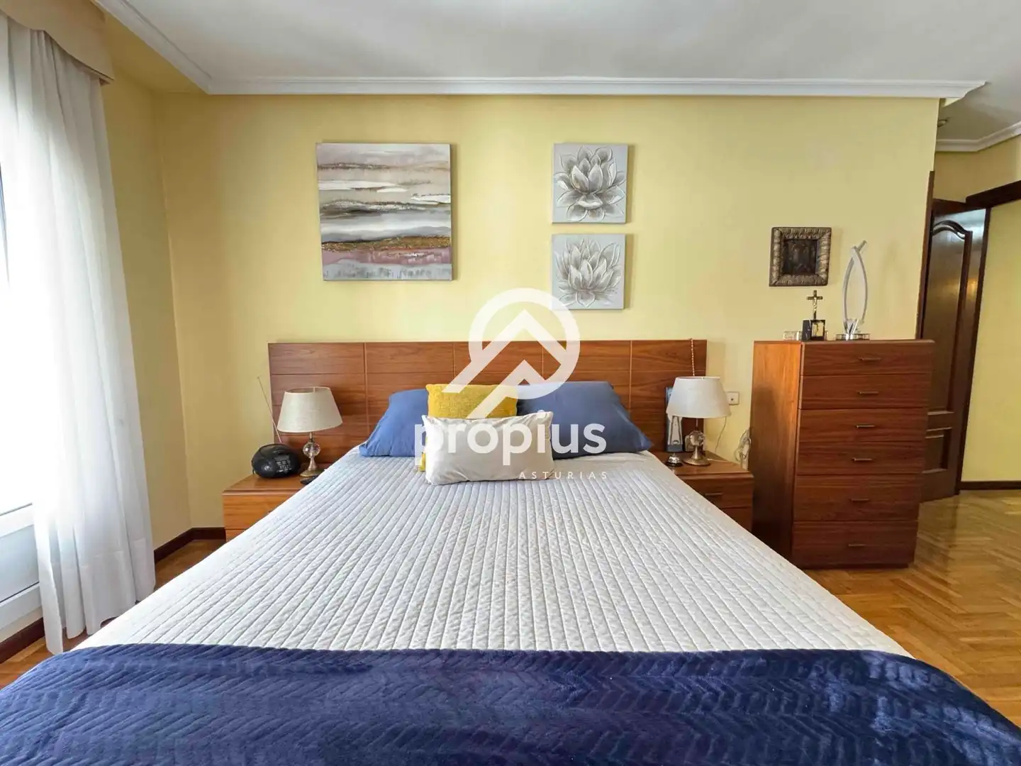 Piso en venta en Pedro Antonio Menendez, Parque San Francisco - Uría
