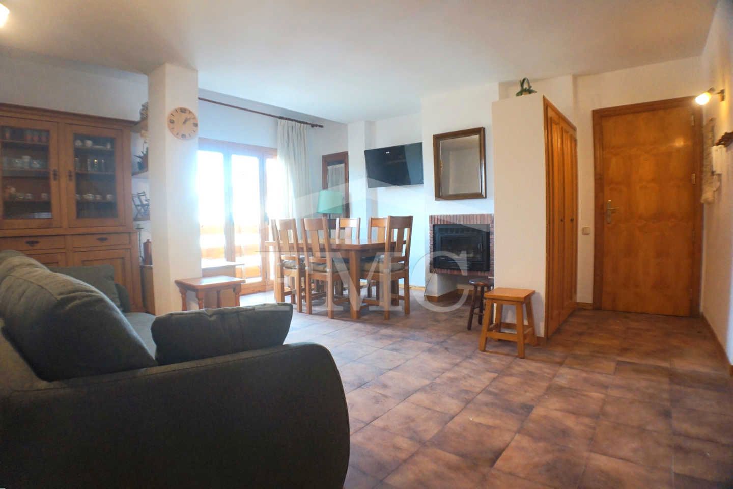 Living room of Flat to rent in Puigcerdà  with Heating, Parquet flooring and Storage room