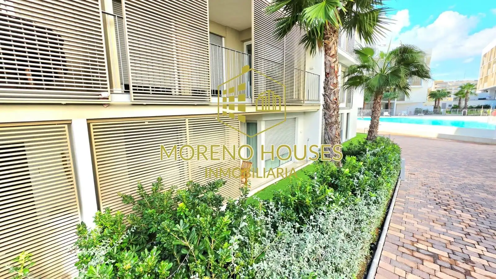 Außenansicht von Wohnungen zur Miete in Jávea / Xàbia mit Klimaanlage, Heizung und Privatgarten