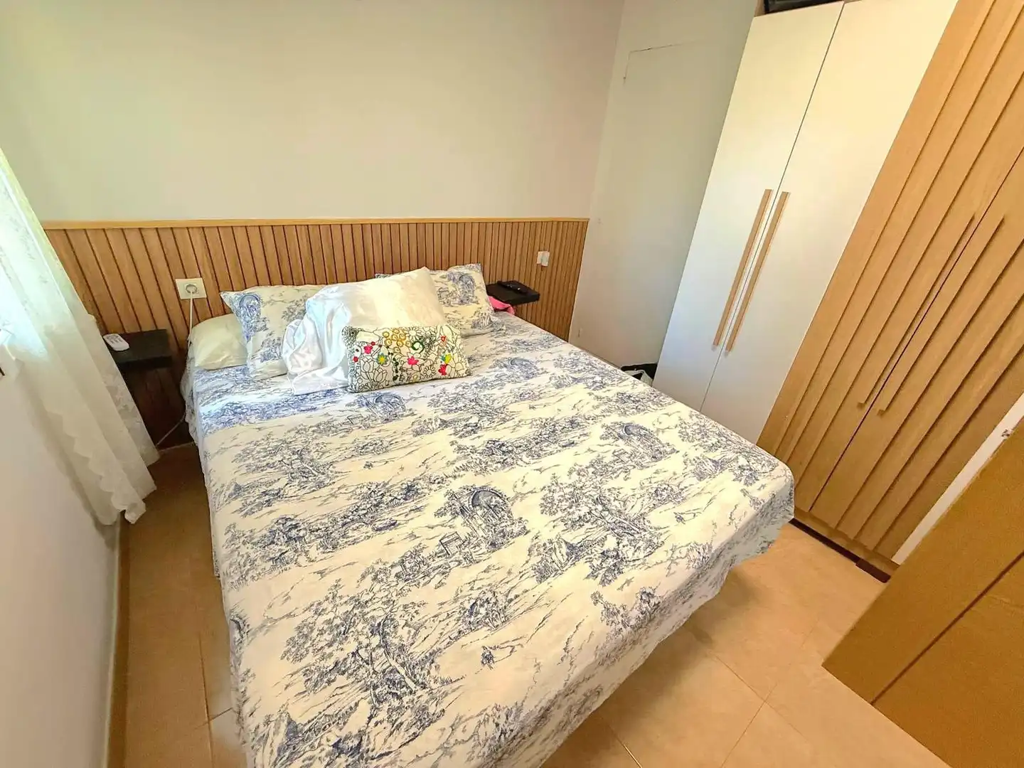 Habitación de Apartamento en venta en El Vendrell con Aire acondicionado, Calefacción y Terraza