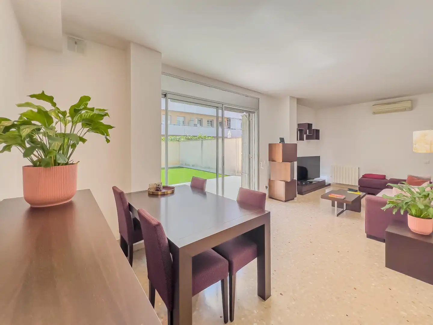 Esszimmer von Erdgeschoss zum Verkauf in Viladecans mit Heizung, Terrasse und Gemeinschaftspool