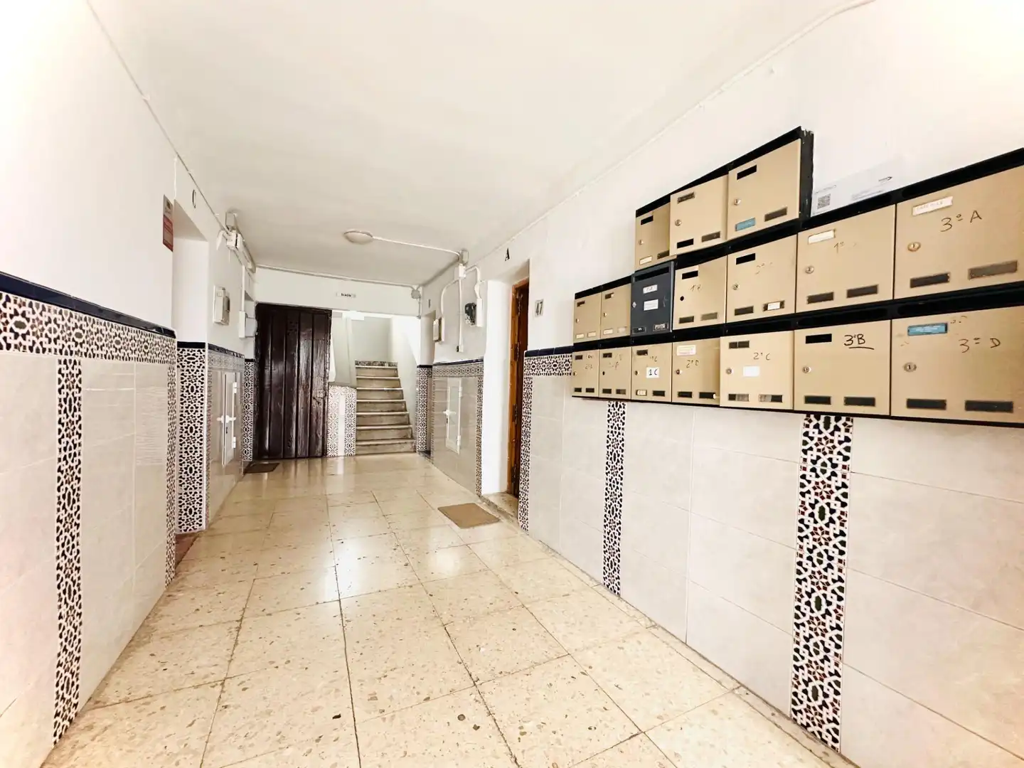 Flat for sale in Granada  with Balcony