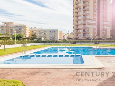Mini appartamento con balcone in vendita a Avinguda de la Constitució, 46137 La Pobla de Farnals, Spain