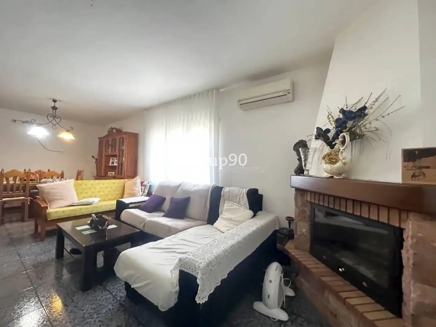 Sala d'estar de Casa o xalet en venda en Alcoletge amb Calefacció, Jardí privat i Traster