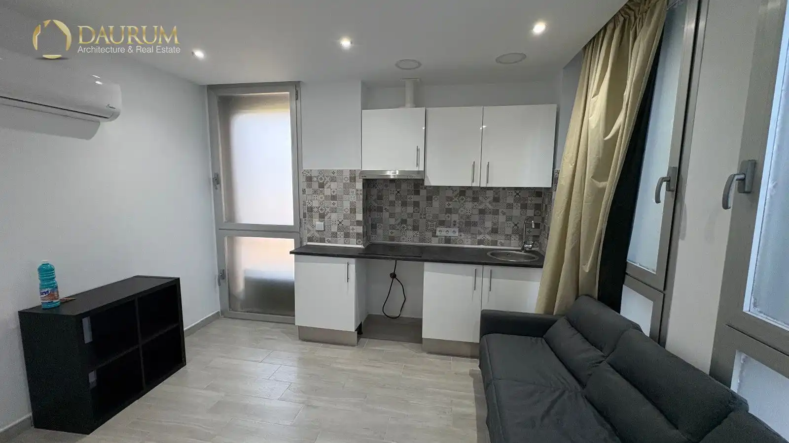Flat with lift for sale in av constitucion, imagen 2