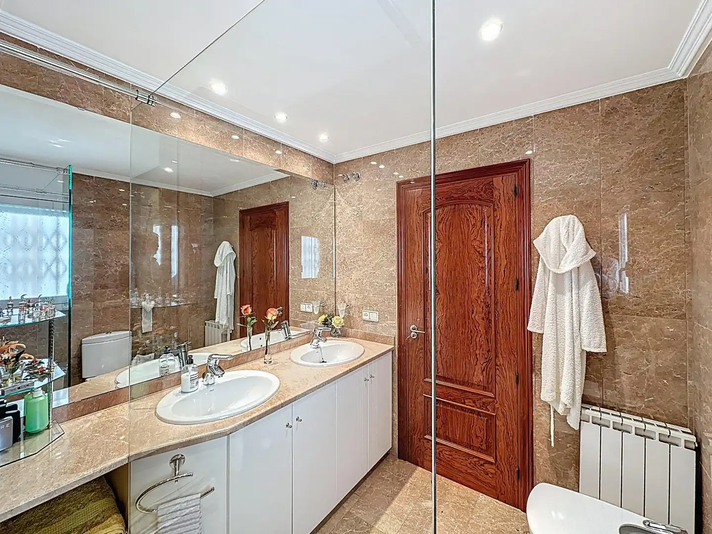 Bathroom of Buildings for sale in Salt