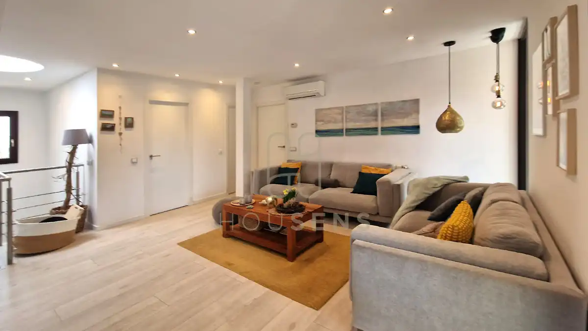 Living room of Houses for sale in Calvià  with Air Conditioner, Heating and Private garden