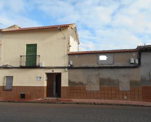 Vista exterior de Casa o xalet en venda en Carrión de Calatrava