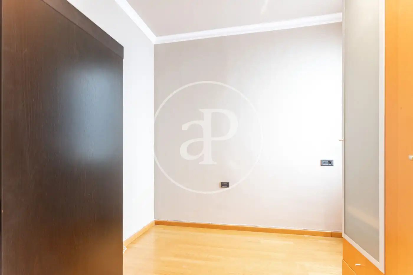 Bedroom of Flat for rent in Barcelona  with Air Conditioner, Heating and Terrace