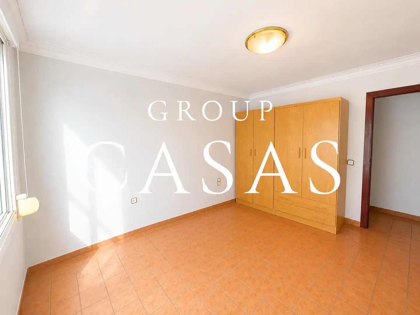 Flat for sale in Carrer Bòbiles, imagen 4