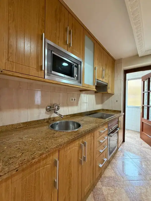 Küche von Wohnung zur Miete in Laviana mit Heizung und Balkon