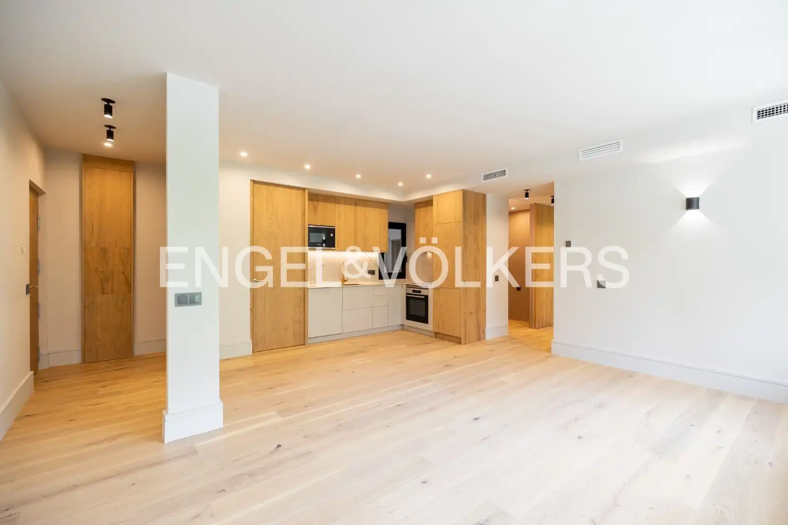 Cocina de Piso en venta en Barcelona con Aire acondicionado, Calefacción y Parquet