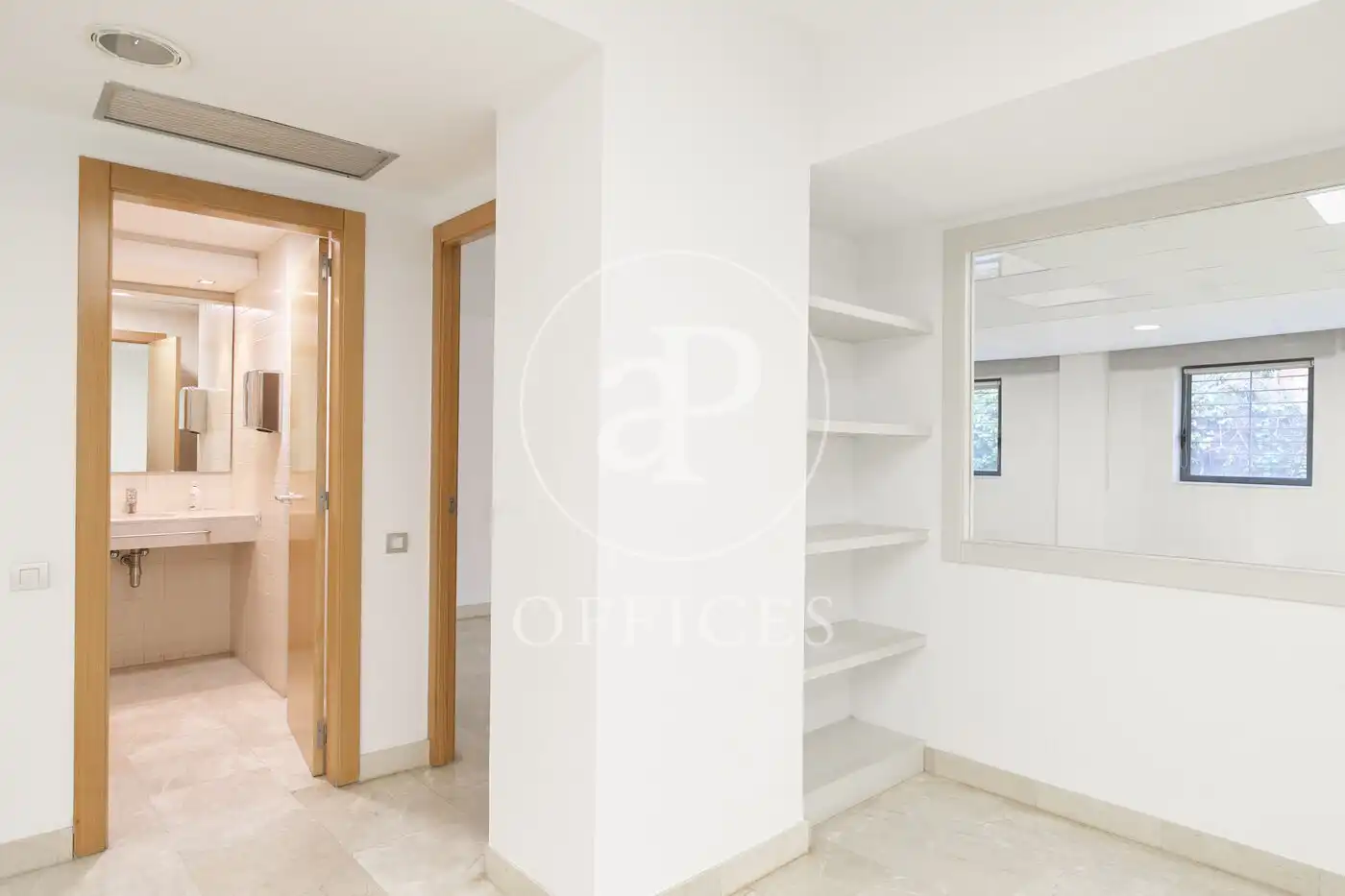 Oficina en venta en Barcelona con Aire acondicionado y Calefacción