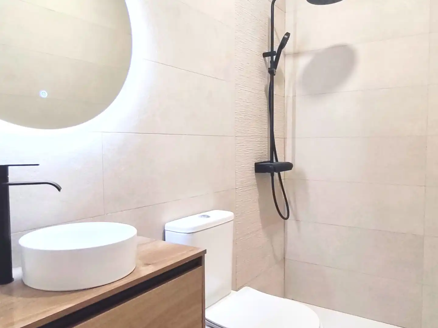 Bathroom of Houses for sale in Colmenar Viejo  with Heating and Terrace