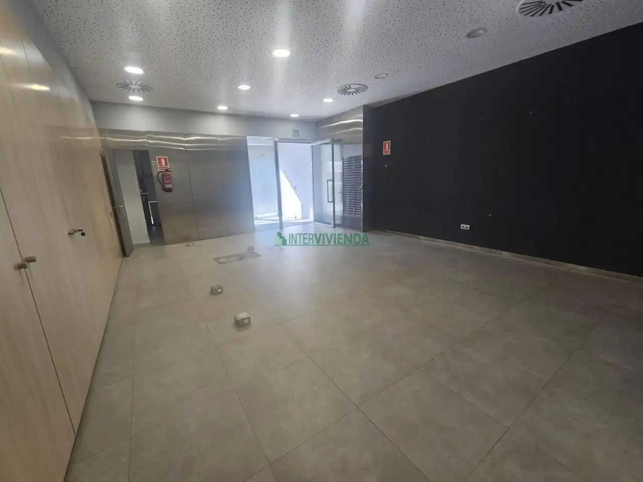 Commercial properties for rent in Vigo   with Air Conditioner