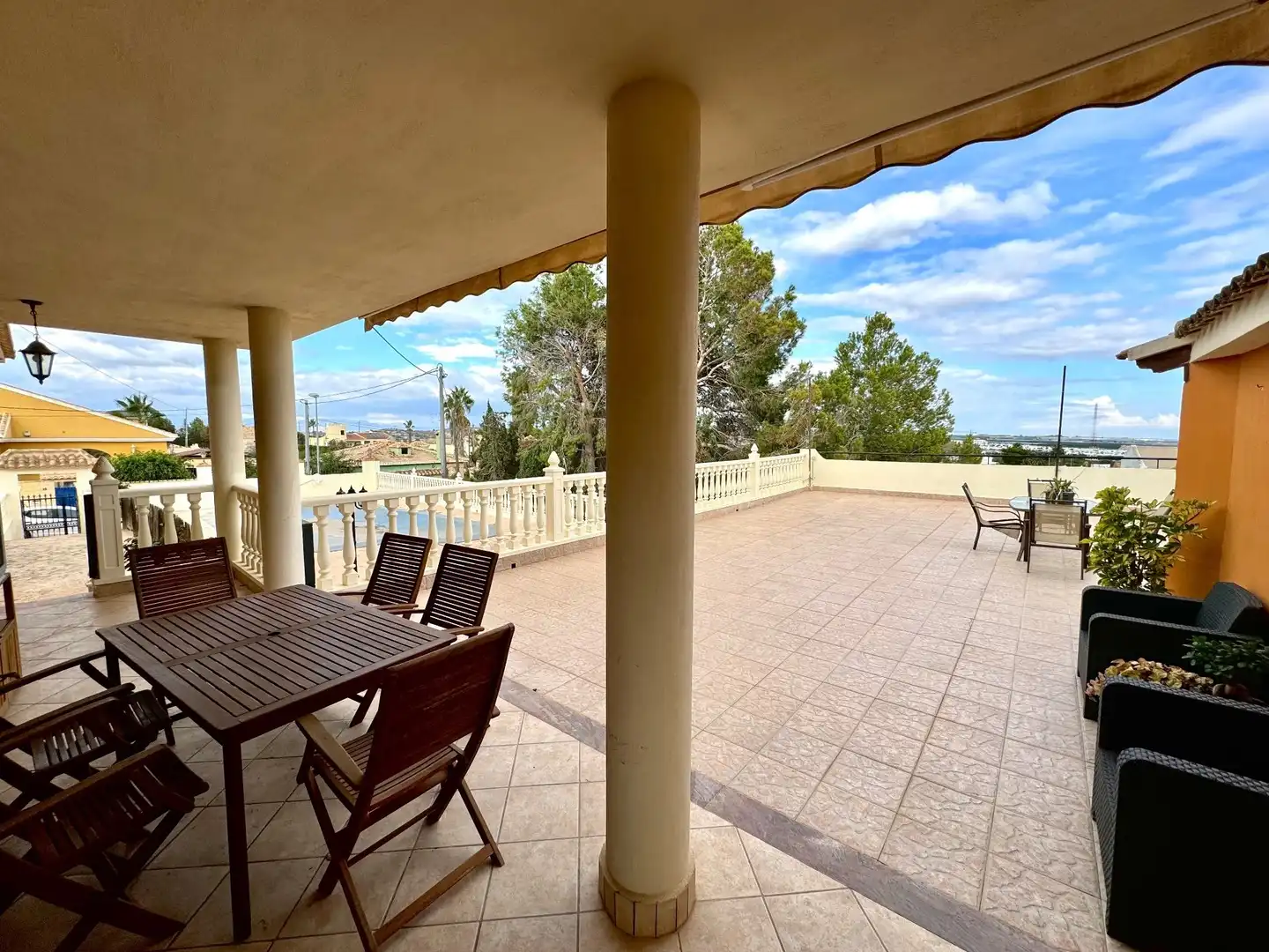 Terraza de Casa o chalet de alquiler en Jacarilla con Jardín privado, Terraza y Trastero