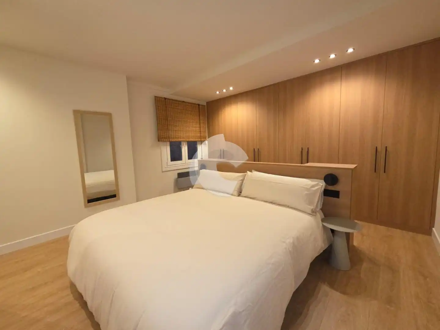 Schlafzimmer von Wohnung zum Verkauf in Vigo  mit Heizung und Möbliert