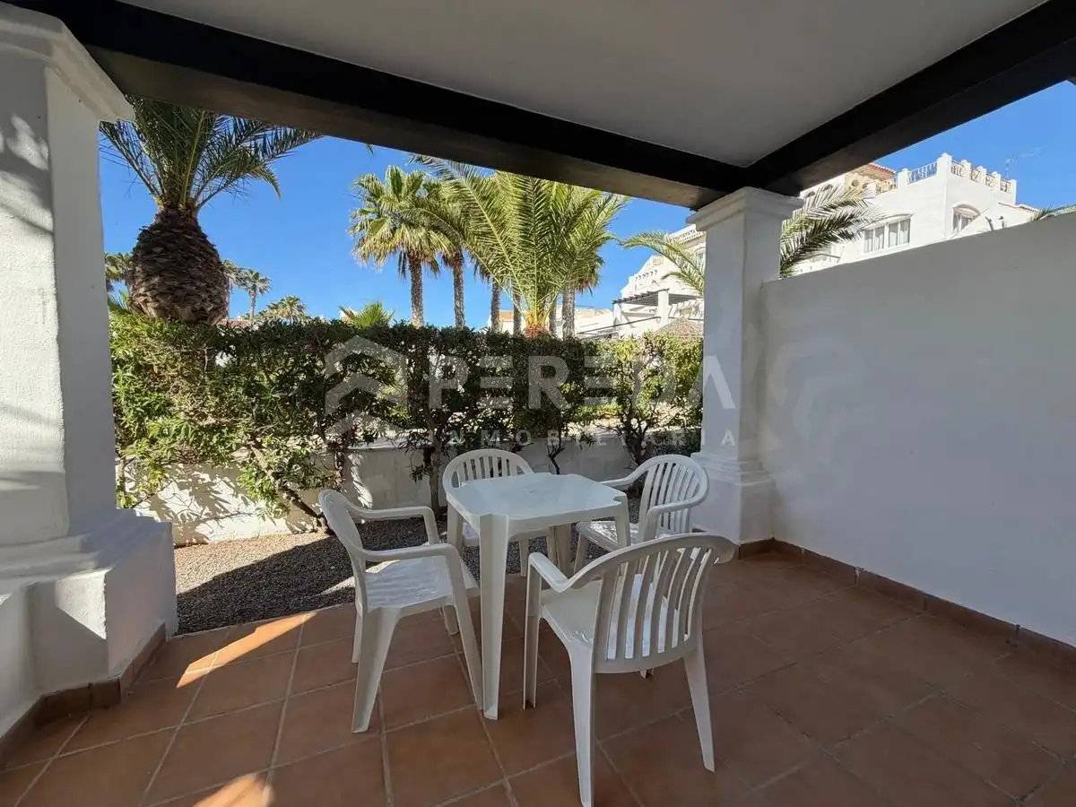 Terraza de Apartamento en venta en Roquetas de Mar con Aire acondicionado, Jardín privado y Terraza