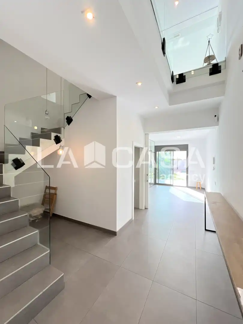 House with terrace for sale in Carrer del General Weyler, imagen 11