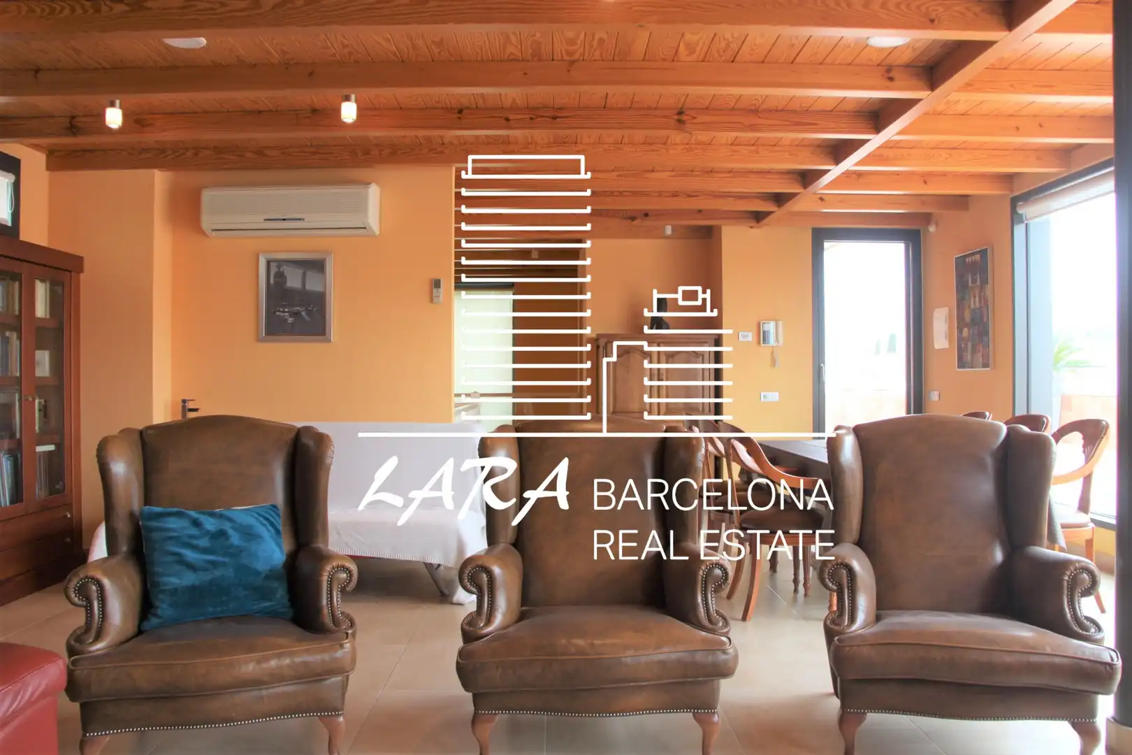 Sala de estar de Casa o chalet en venta en Viladecans con Aire acondicionado, Calefacción y Jardín privado
