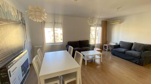 Foto 2 de Piso de alquiler en Alcalde Sainz de Baranda, Estrella, Madrid Capital