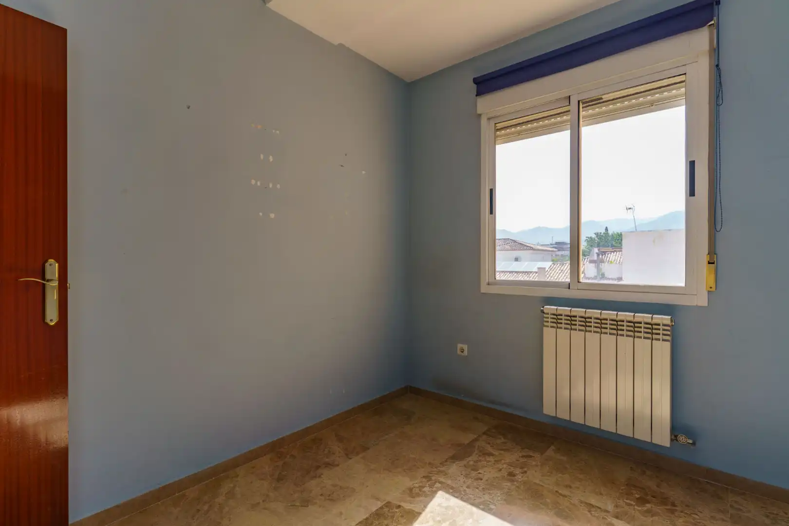 Schlafzimmer von Einfamilien-Reihenhaus zum Verkauf in Ogíjares mit Klimaanlage, Heizung und Terrasse