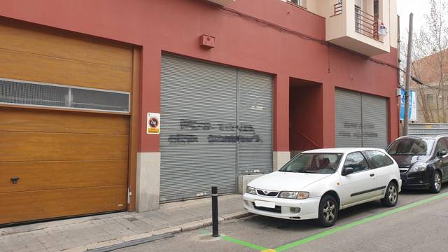 Local comercial en Alquiler en de Pere III, 7 en Creu de la Mà