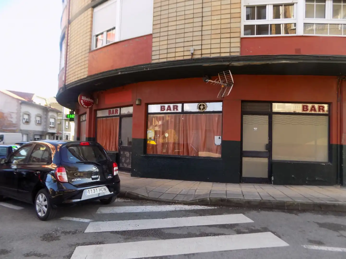 Local comercial en venda a Los Corrales de Buelna - Avda. Condesa Forjas de Buelna 12