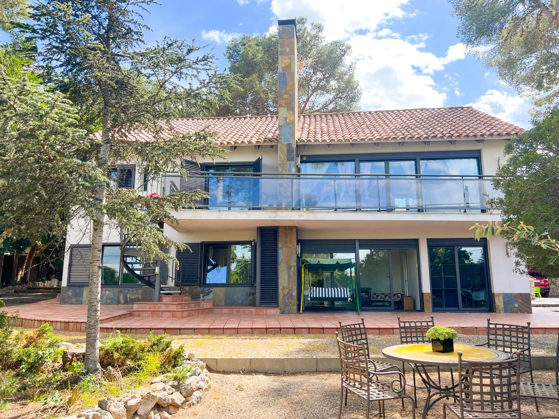 Exterior view of House or chalet for sale in Salou  with Air Conditioner, Heating and Private garden